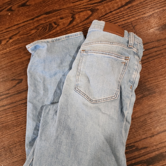 Madewell Faded Light Blue Wide-Leg Jeans - Picture 3 of 5